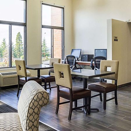 Quality Inn & Suites Clackamas - Portland Exteriör bild