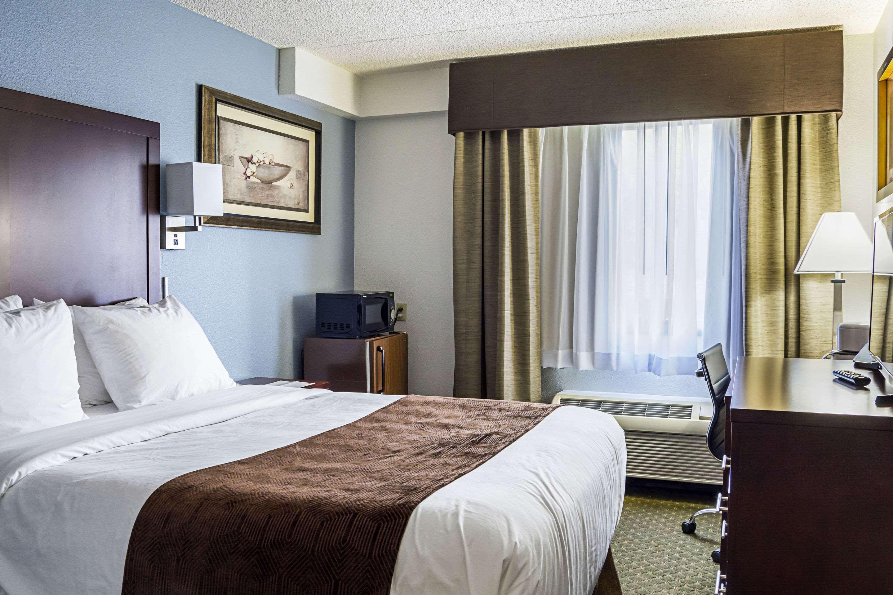 Quality Inn & Suites Clackamas - Portland Exteriör bild