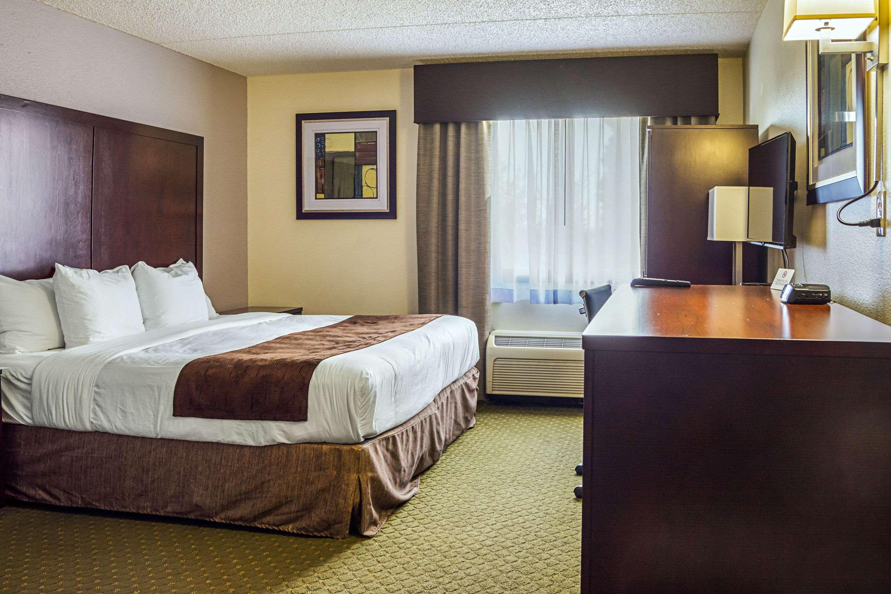 Quality Inn & Suites Clackamas - Portland Exteriör bild