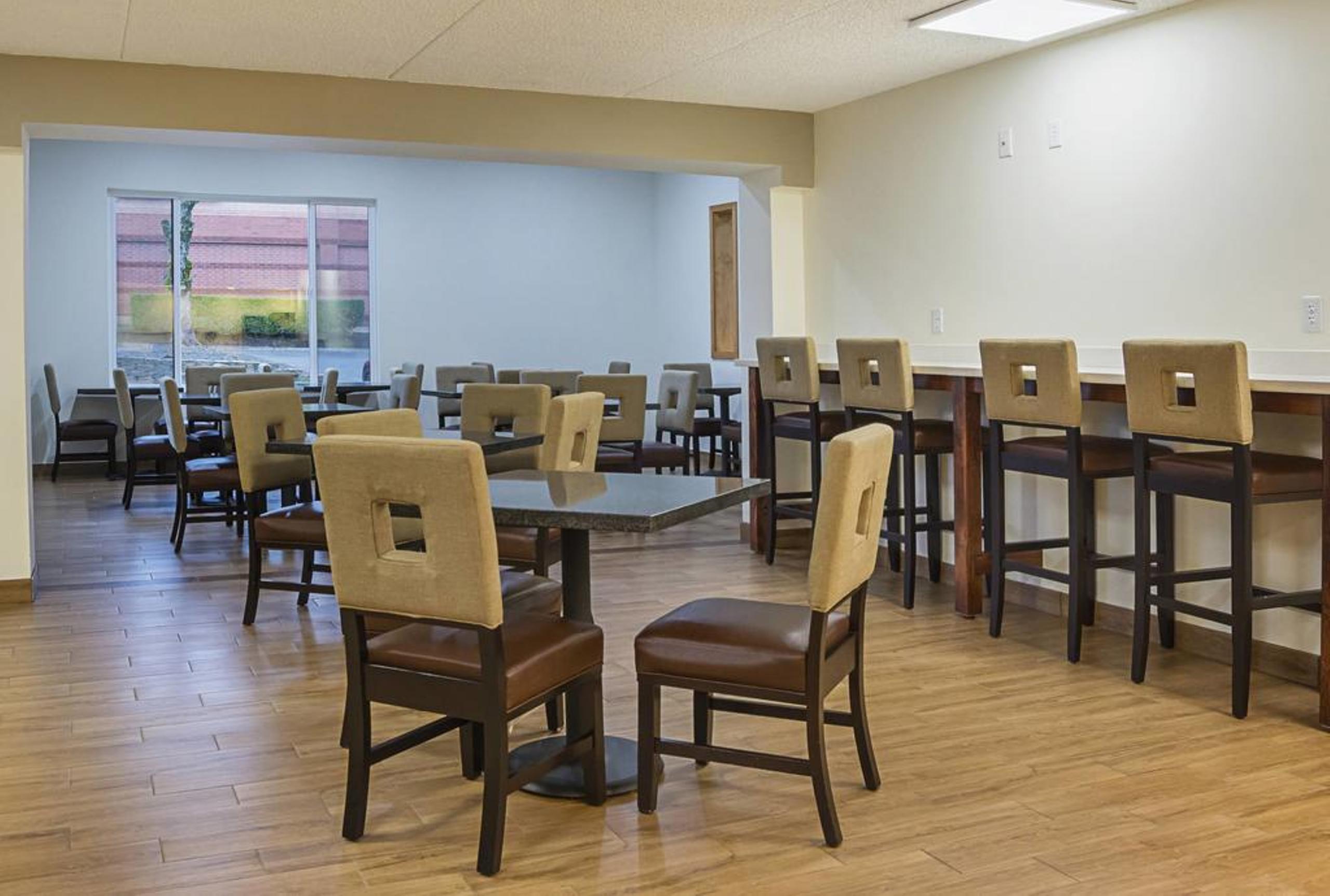 Quality Inn & Suites Clackamas - Portland Exteriör bild