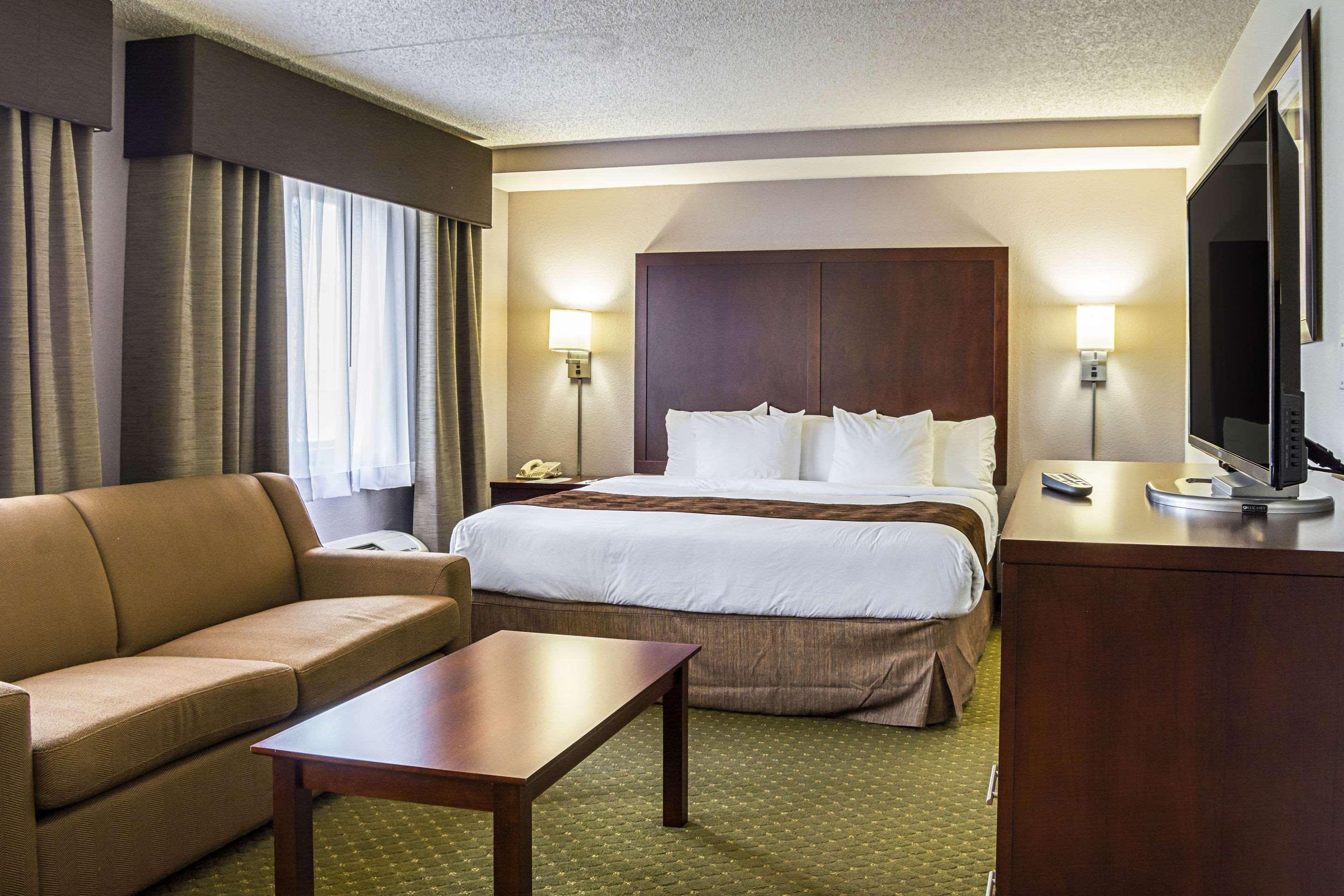 Quality Inn & Suites Clackamas - Portland Exteriör bild