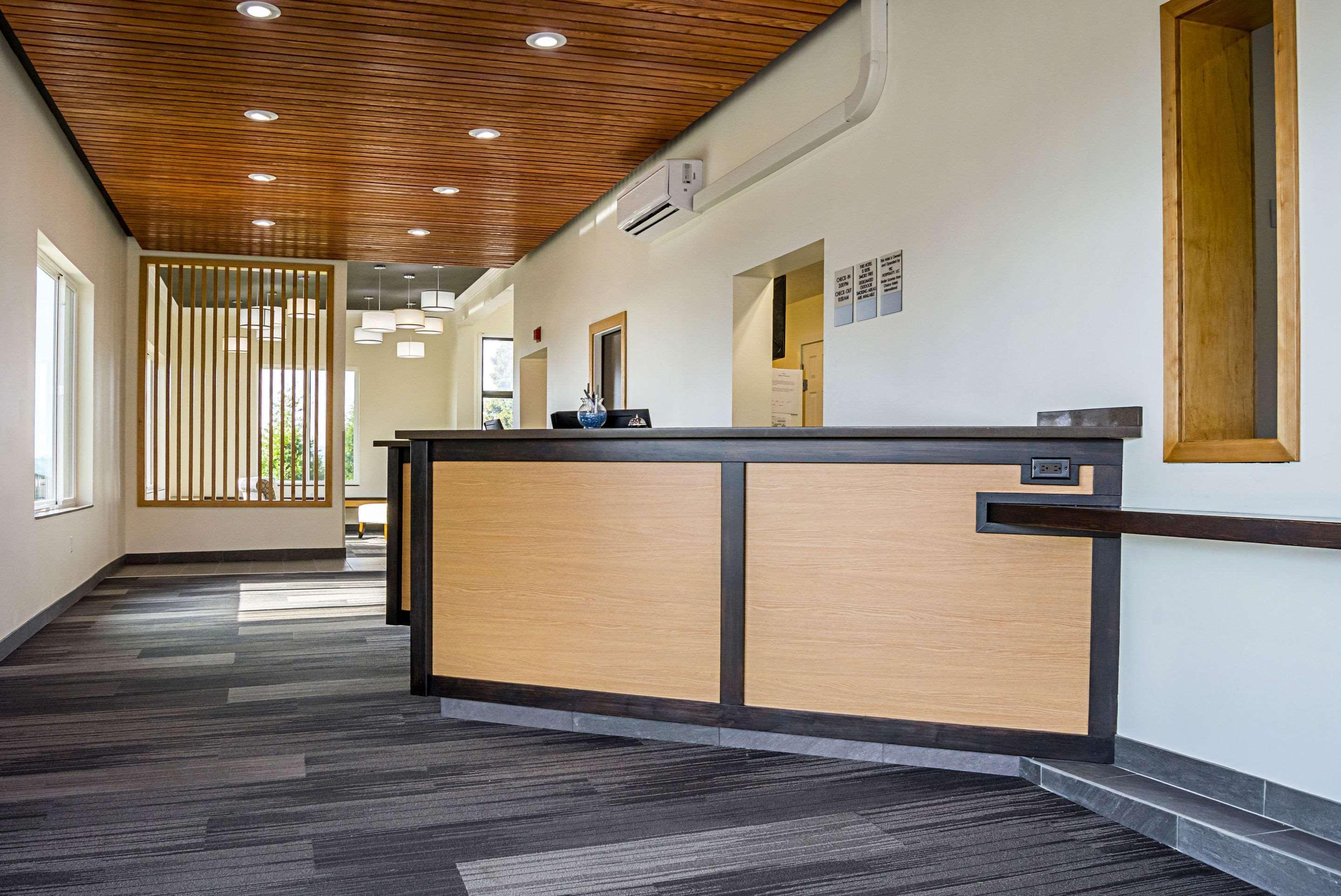 Quality Inn & Suites Clackamas - Portland Exteriör bild