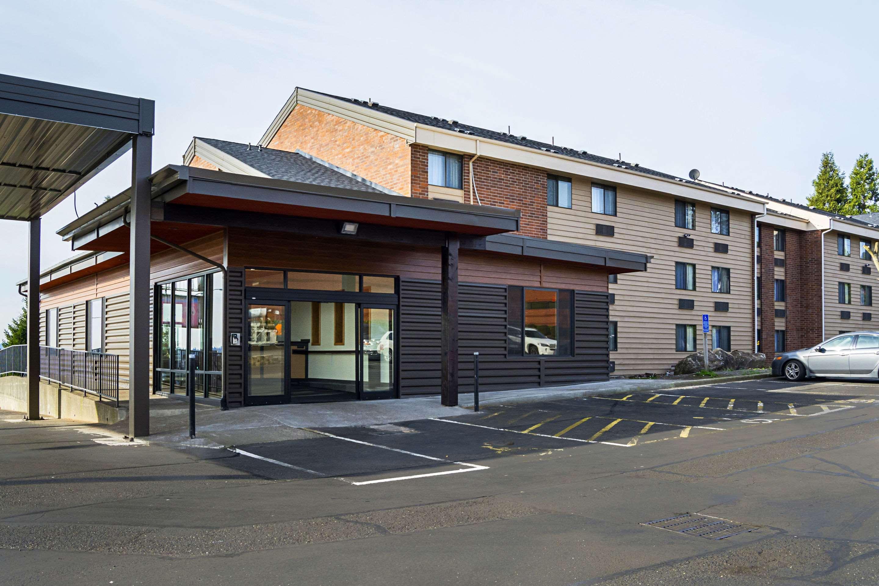 Quality Inn & Suites Clackamas - Portland Exteriör bild