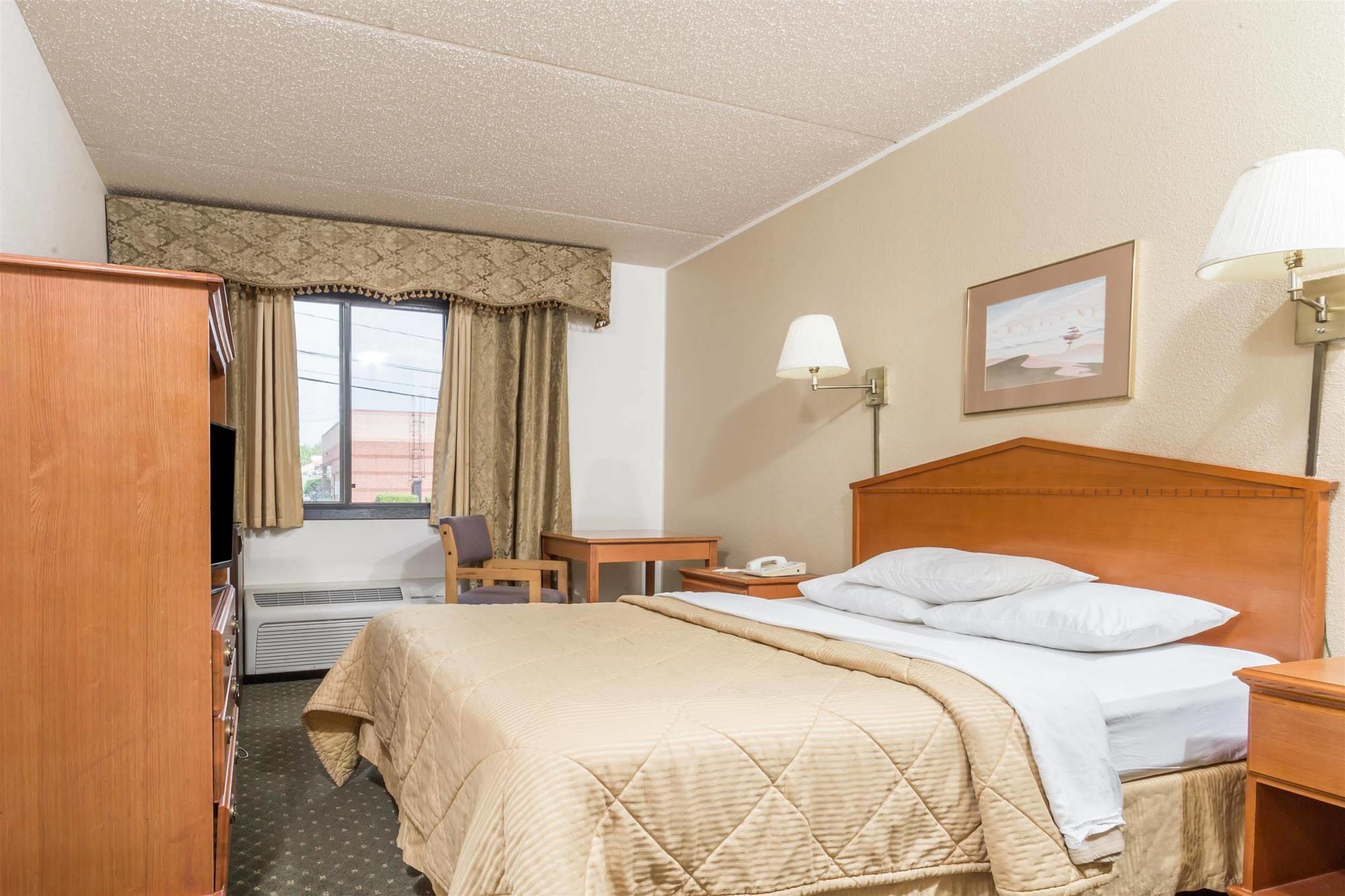 Quality Inn & Suites Clackamas - Portland Exteriör bild
